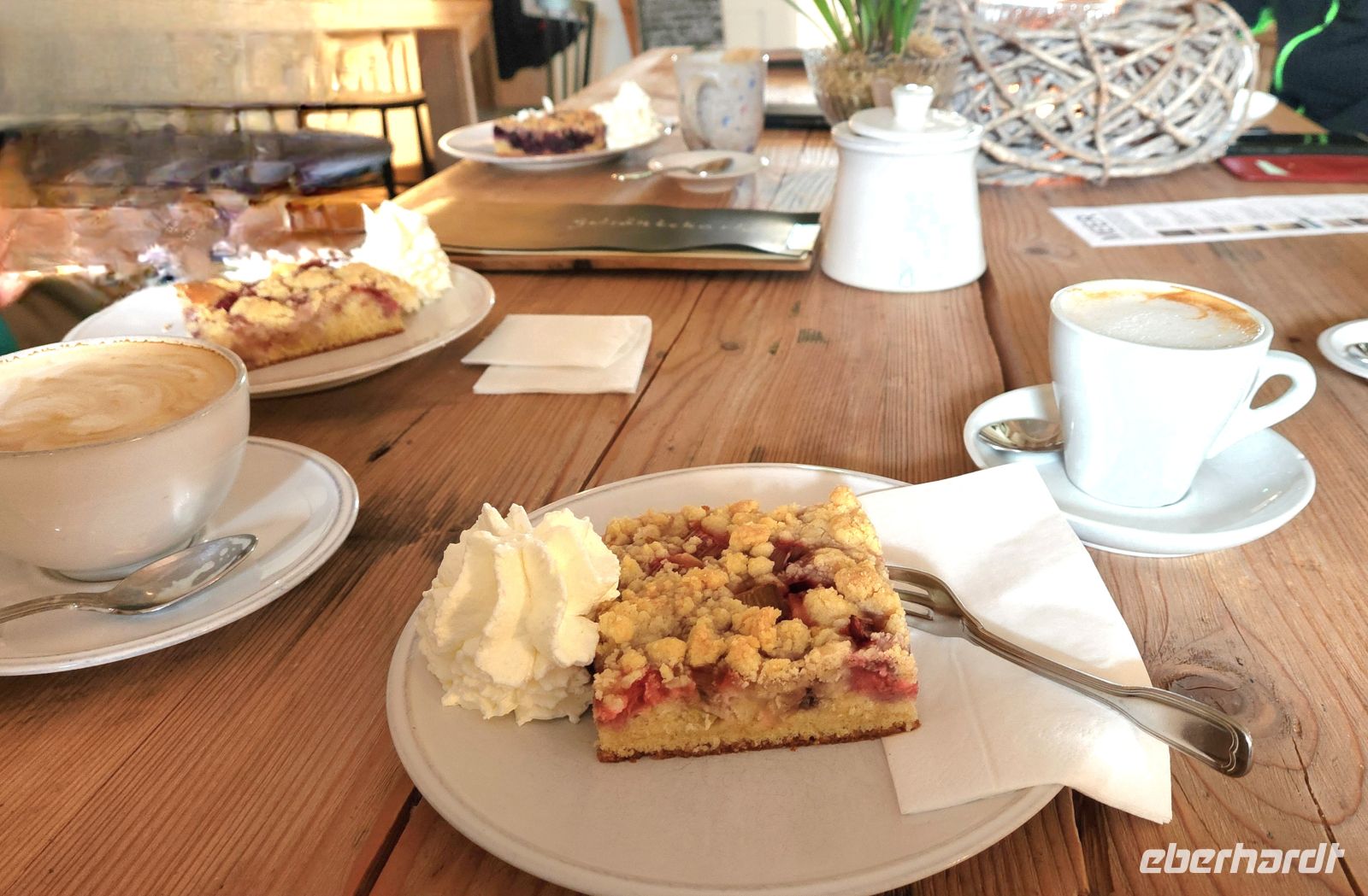 Kaffee und Kuchen in der Ahrenshooper Windmühle