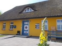 DSCN0195.JPG  schöne Tür -  Tourismusbüro