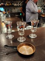 Friesengeist an der Hotelbar