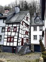 Verwinkeltes Fachwerkhaus in Monschau