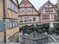 Plönlein - „Kleiner Platz am Brunnen“