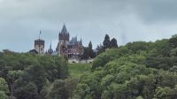 Am Rheinufer: Burg Drachenstein.jpg &ndash; &copy; Steffi Lambrecht (Eberhardt TRAVEL)