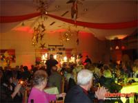 die Koch-Azubis präsentieren das Eis-Buffet