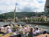 Die Plätze auf dem Deck sind begehrt