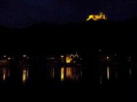 Burgruine Landshut bei Nacht