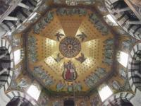 Die Kuppel des Aachener Oktogons