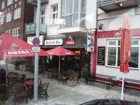 Die Haifischbar am Tag