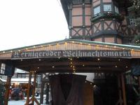 Weihnachtsmarkt vor dem Rathaus