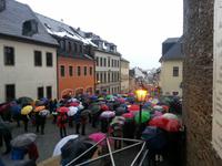 Ankunft der großen Bergparade an der Annenkirche in Annaberg