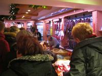 dann gibt's im Laden die Köstlichkeiten