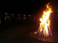 Lagerfeuer im Schloss