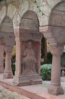 064 Stadtführung Würzburg, Kreuzgang im Lusamgärtlein am Neumünster