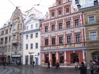 vor dem Erfurter Rathaus &ndash; &copy; Dirk Schlosser (Eberhardt TRAVEL)