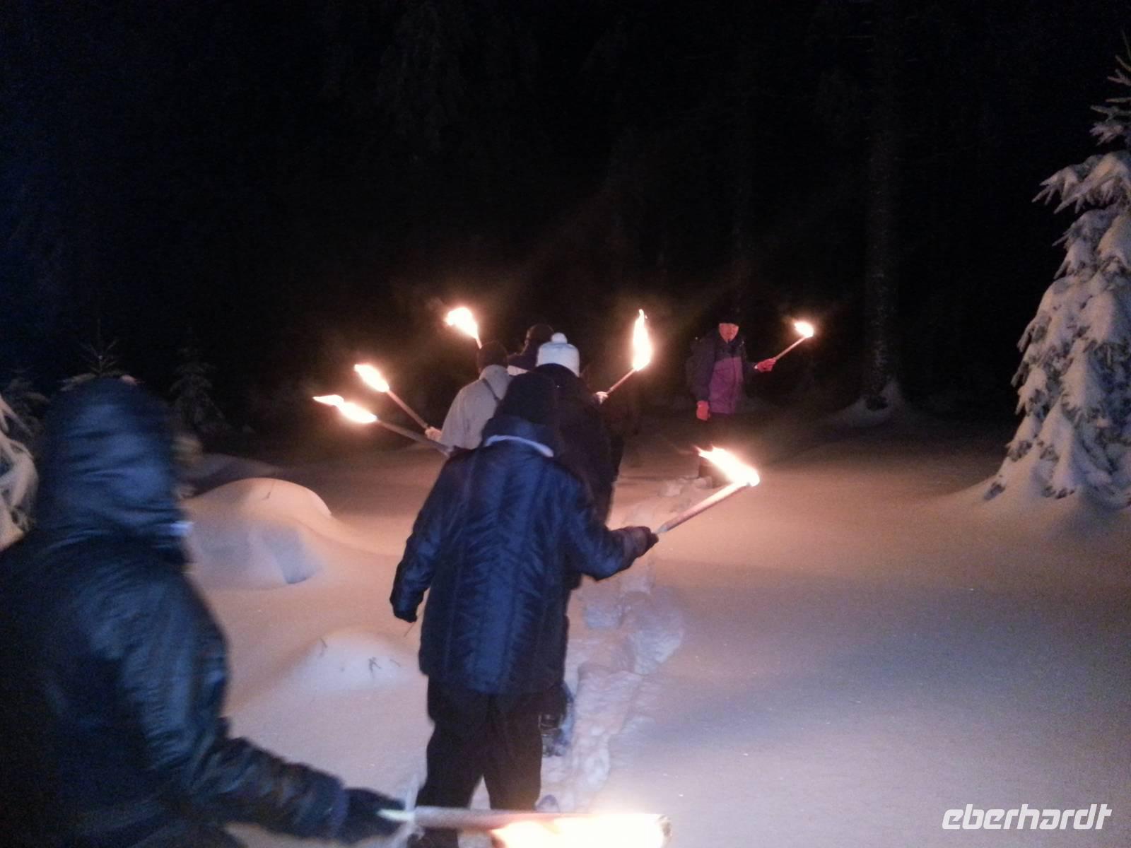 während der Fackelwanderung &ndash; &copy;  (Eberhardt TRAVEL)