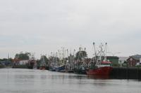 Einfahrt in den Hafen von Büsum