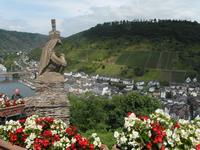 Blick ins Moseltal von der Reichsburg