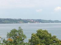 Blick von der Insel Mainau Richtung Meersburg