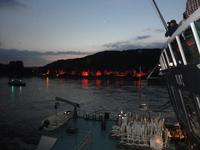 erleuchtete Häuserreihe 