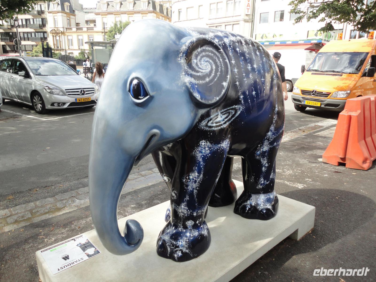 Elefantenskulptur, Luxembourg