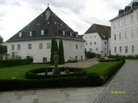 Innenhof des Klosters Frauenwörth