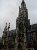 Rathaus + Mariensäule