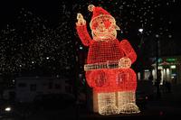 beleuchteter Kurfürstendamm in Berlin