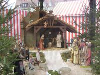 Krippe auf dem Weihnachtsmarkt