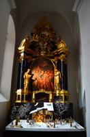 051 Würzburg - Seitenaltar mit Krippe der Romanischen Basilika Neumünster