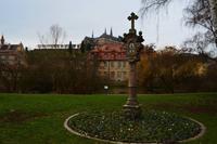 100 Bamberg - Blick vom Regnitzufer zum Michaelsberg