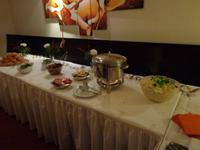 Blick auf das Mitternachtsbuffet zum Jahreswechsel