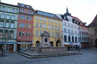 Stadtrundgang in Jena - Brunnen auf dem Marktplatz
