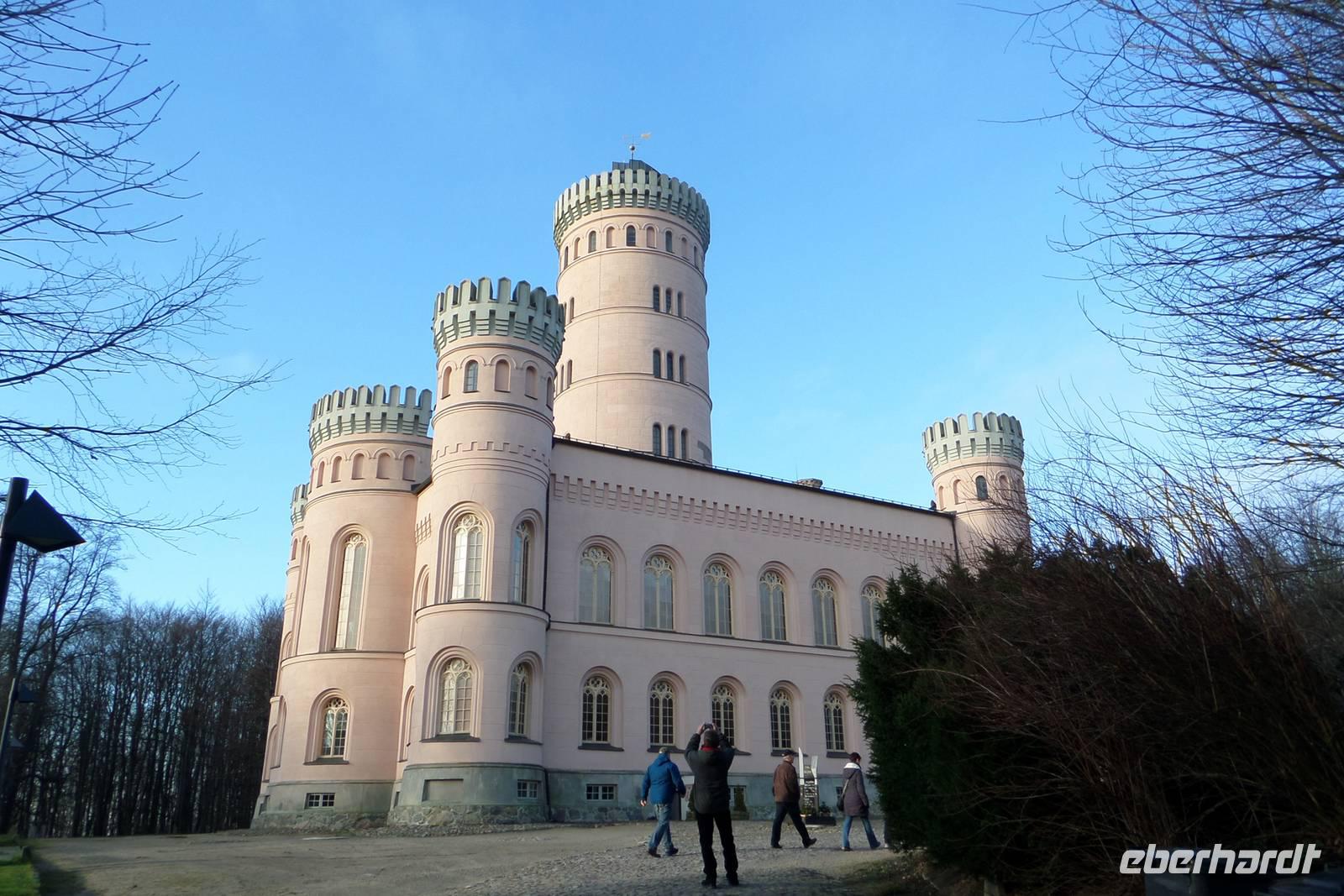 ...zum Jagdschloss Granitz