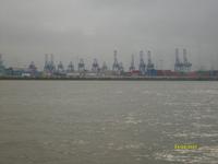 Blick zum Containerhafen