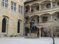 Denkmal Eberhard mit dem Bart im Alten Schloss