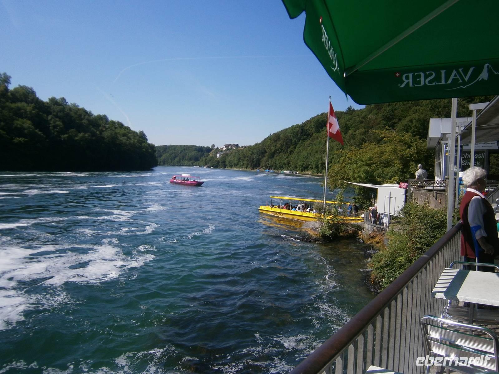 Bootsanlegestelle für Fahrten zum Wasserfall