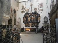 Ein Seitenaltar des Münsters