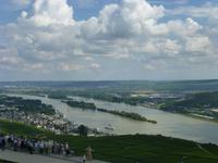 Blick vom Niederwalddenkmal