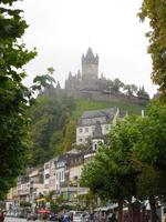DSCN4782 - Cochem, die präsente Reichsburg