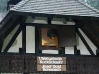 die erste weltgrößte Kuckucksuhr