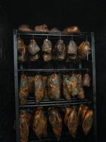 Regal mit Schwarzwälder Räucherschinken