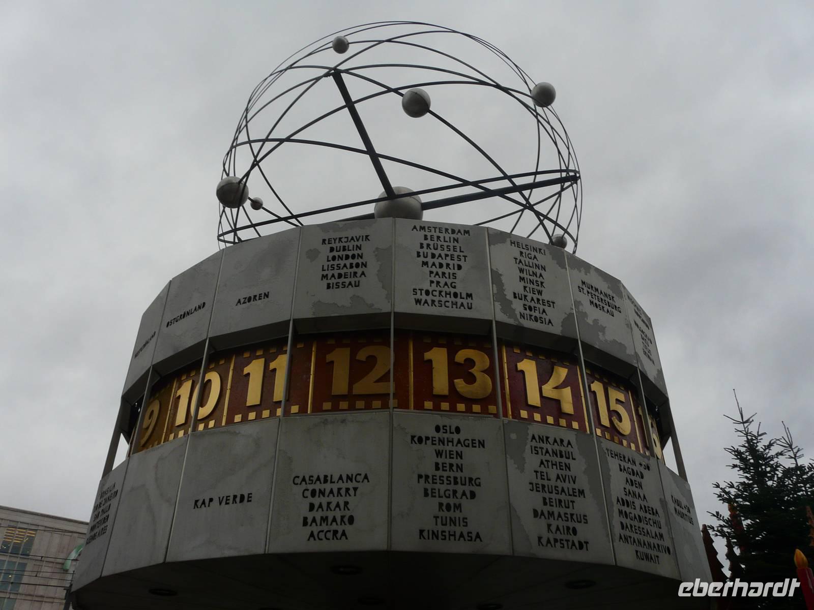 Weltzeituhr am Alexanderplatz