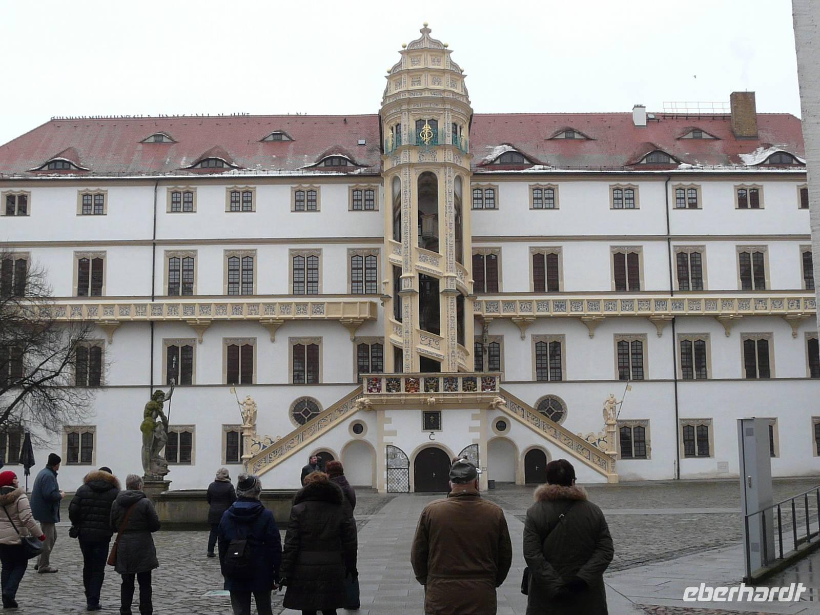 Schlosshof Hartenfels mit Wendelstein