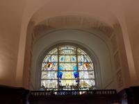 Fenster am Hauptportal 