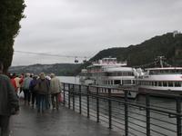 Auf dem Weg zum Rheinschiff