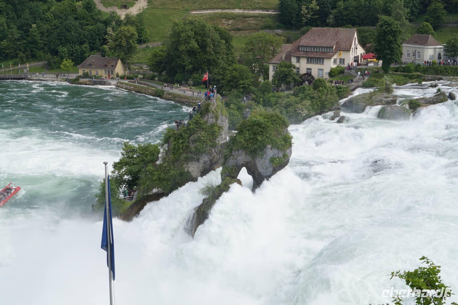 Schaffhausen - Rheinfall mit Wassermühle