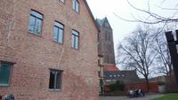 Blick auf den Turm der Marienkirche aus ander Perspektive