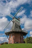 Eine der Zwillingsmühlen in Greetsiel 