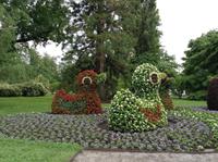 Enten aus Blumen