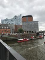 Hamburg - in der Ferne Elphi
