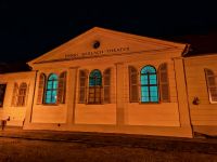 Seitenfront des Ernst-Barlach-Theaters in Güstrow